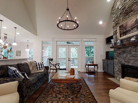 3rd image of 3563 Tolbert Dr