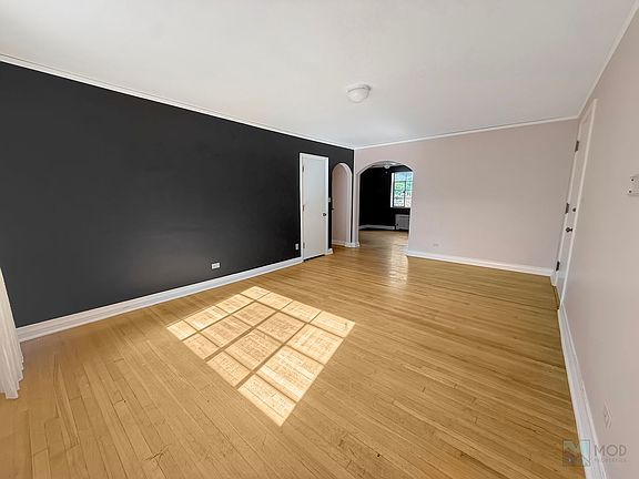4th image of 1321 E 10th Ave #4