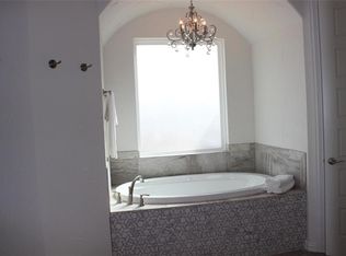 9101 Iron Mountain Trl, Justin, TX 76247