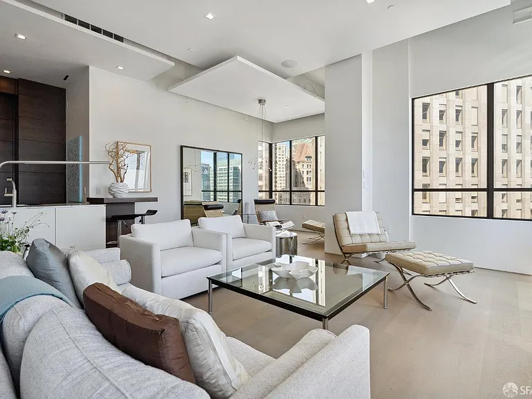690 Market St #1704 — Photo 12