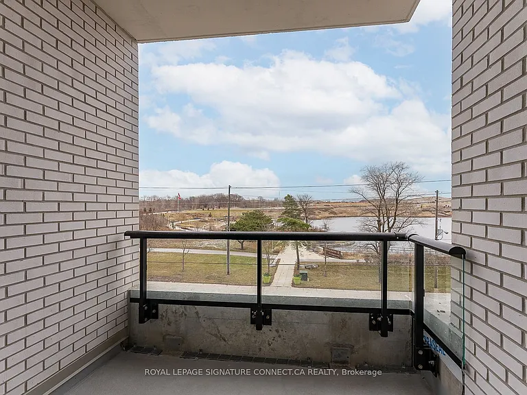 3100 Keele St #421 — Photo 20