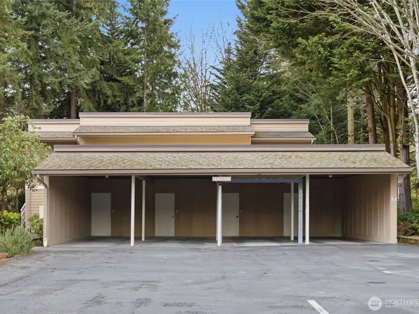 14651 NE 40th Street #C1, Bellevue, WA 98007