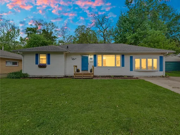 1916 Edison St, Danville, IL 61832