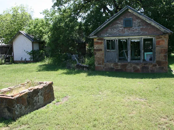 14035 S Fm 4, Santo, TX 76472