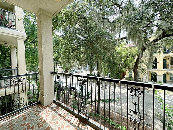5th image of 1418 NW 3rd Ave APT 202