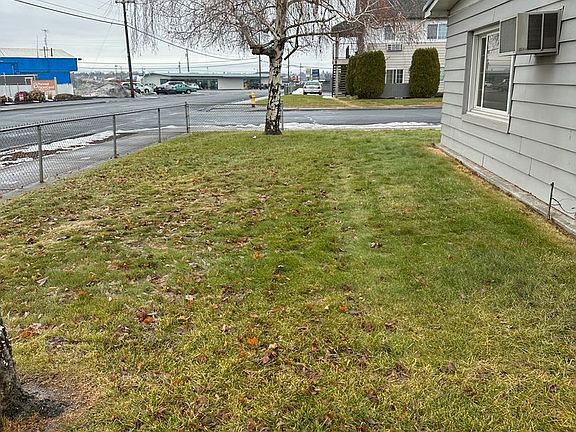 3rd image of 604 A St