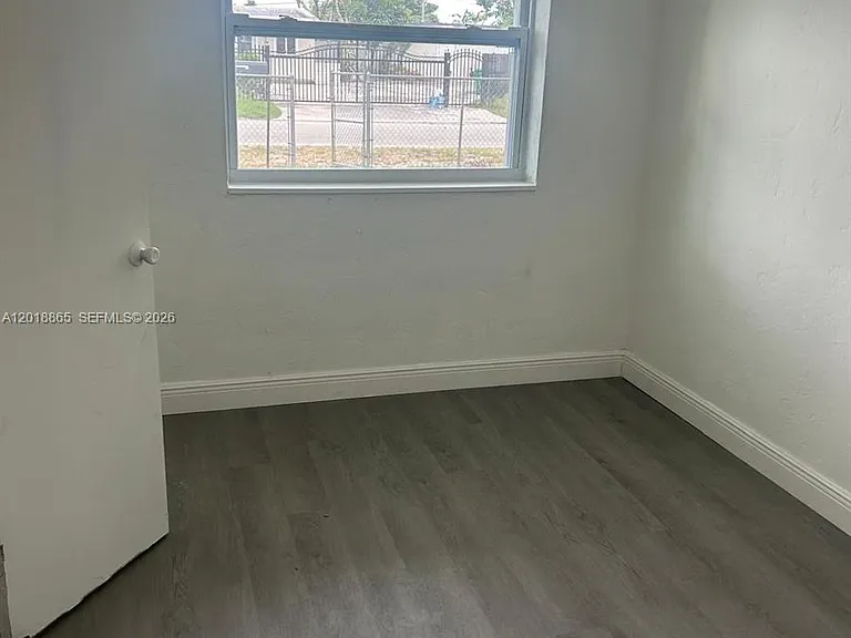 1835 NW 122nd St — Photo 9
