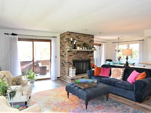 4th image of 6511 W Outer Lincoln Ave