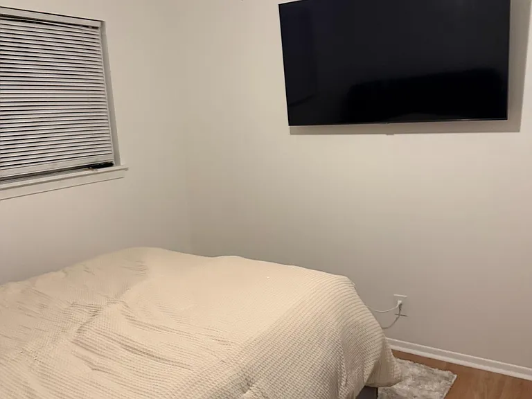 Eulalee Dr — Photo 3