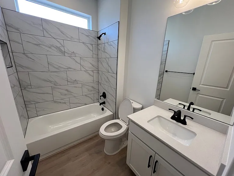 702 W Cedar Hill Dr — Photo 15