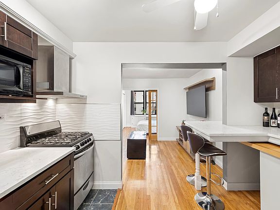 4th image of 229 E 28th St APT 6B