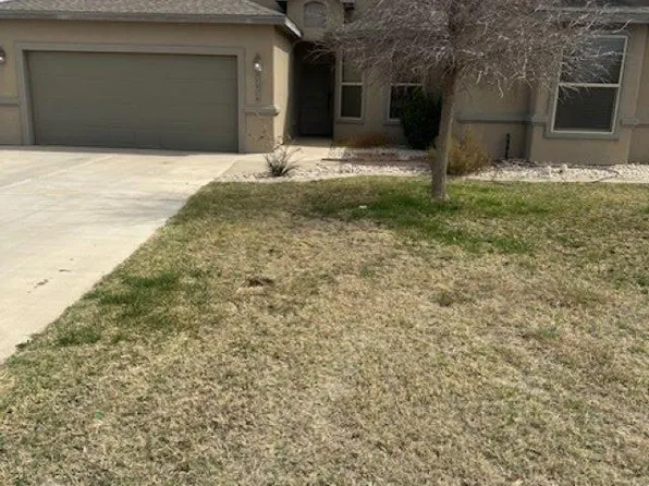 4002 S Pat Garrett Rd, Carlsbad, NM 88220