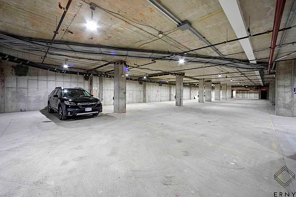 Rented by ERNY LLC | media 31