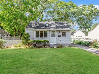 122 Truberg Avenue, Patchogue, NY, 11772