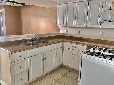 1st image of 14825 Erwin St #207