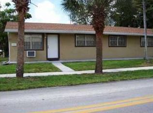 1126 N 25th Ave, Hollywood, FL 33020