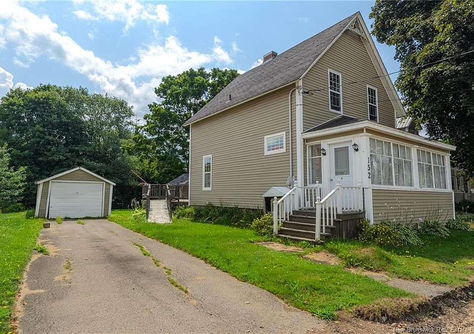 1st image of 152 Saint George St