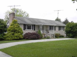 384 Schottie Rd, Littlestown, PA 17340