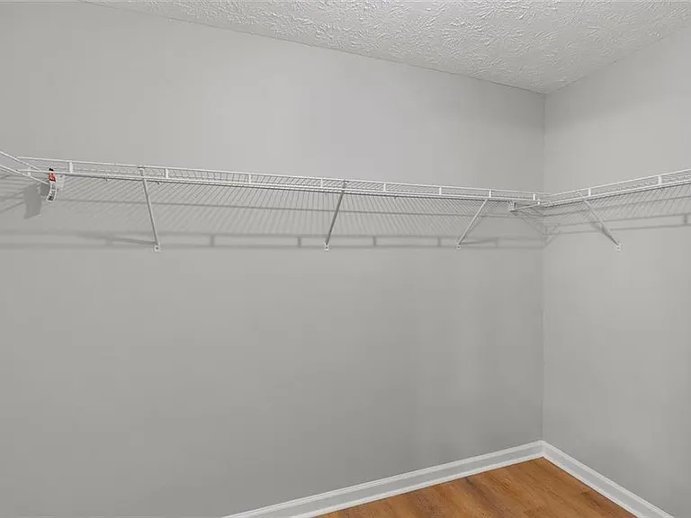 4680 Sterling Oaks Ct — Photo 27