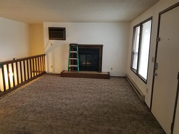 3rd image of 807 E Courtland Ave #809
