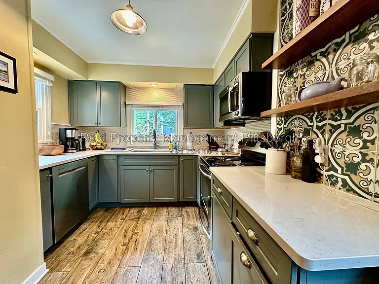 45 Shady Dr W — Photo 10