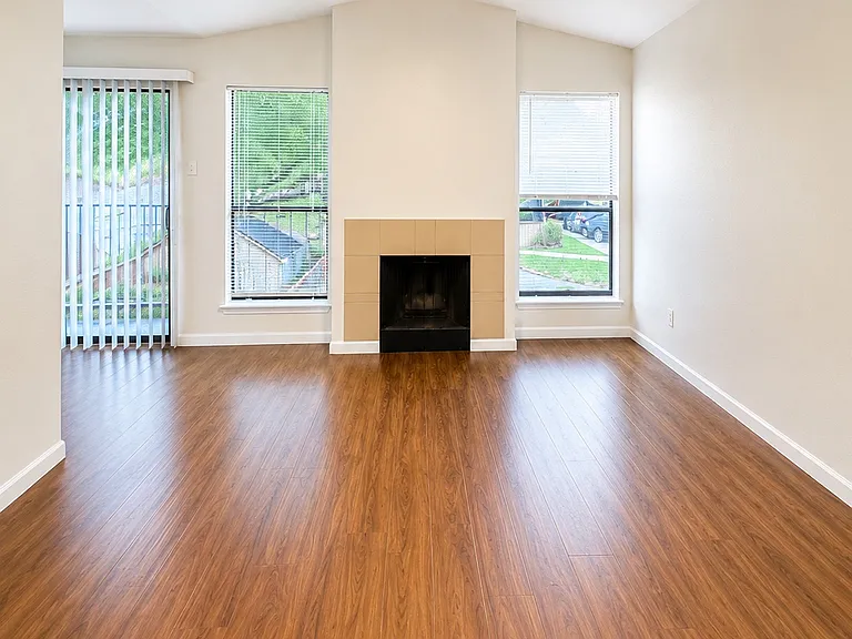 6633 W Airport Blvd #2 — Photo 9