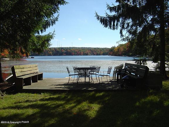 3rd image of 62 Lake Dr