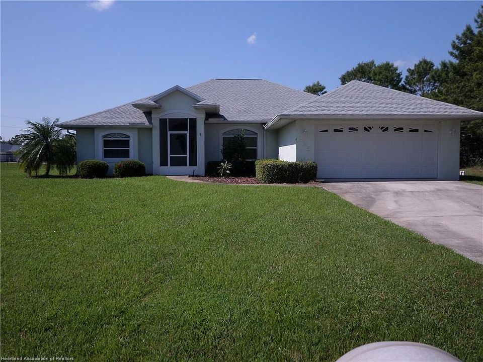 1st image of 225 Cessna Way NW