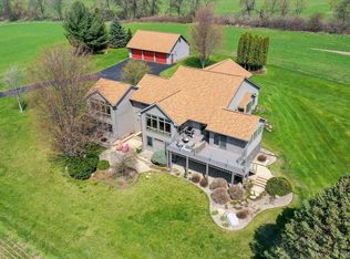 8230 N Riley Rd, Verona, WI 53593