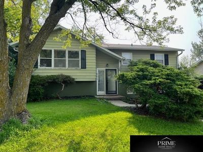 5615 N 68th St, Omaha, NE, 68104