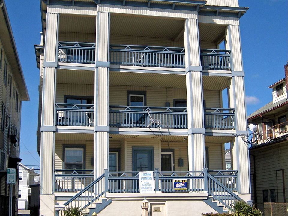 Front of building faces ocean