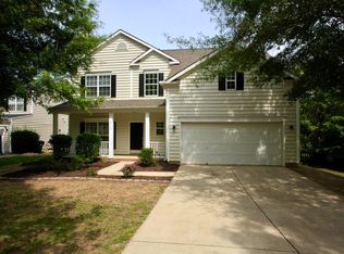 8408 Hornwood Ct, Charlotte, NC 28215