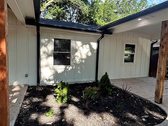 4th image of 608 S Gardner Ave