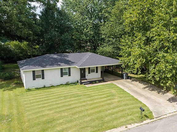 2nd image of 107 Western Hills Dr