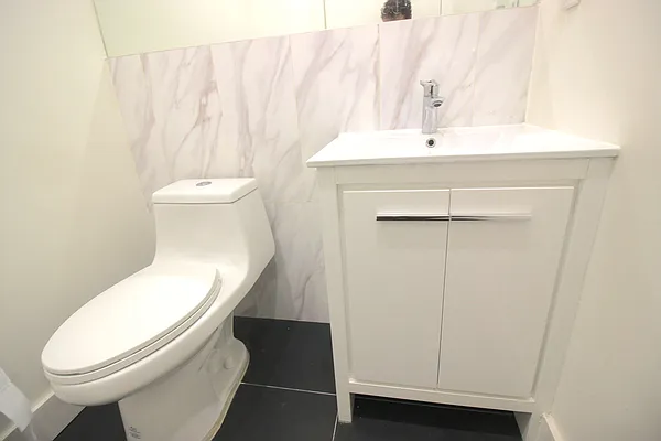 Rented by EXR | media 41