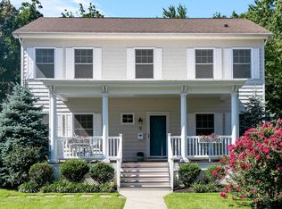 12 Elm Pl, Fair Haven, NJ 07704