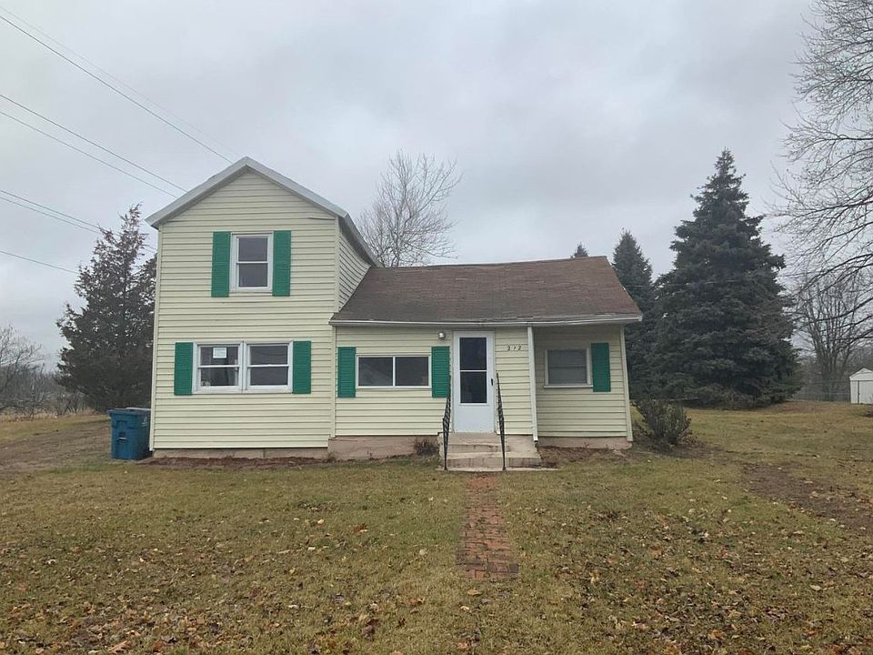 212 Pine St, Corunna, MI 48817 Zillow