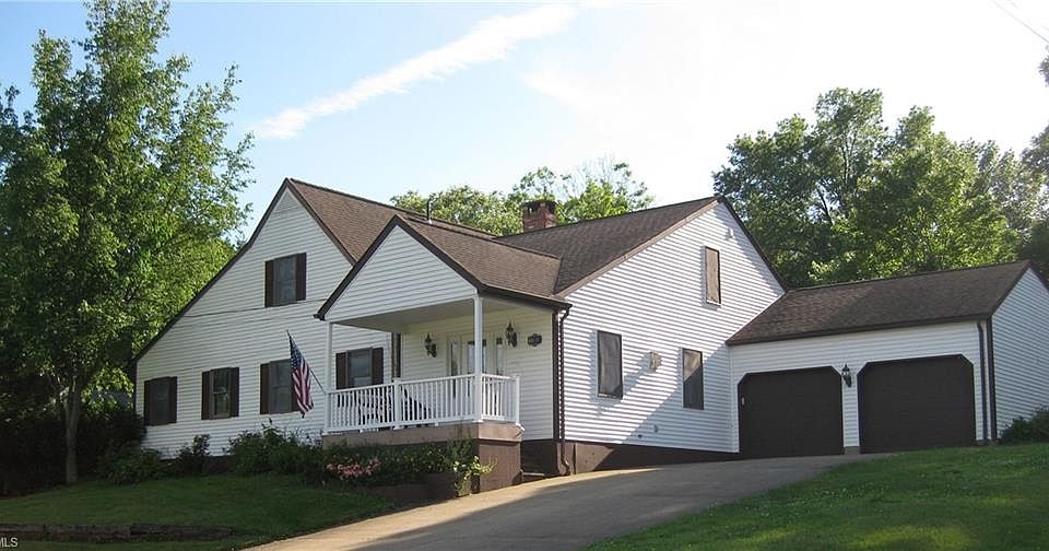 1st image of 1760 Harold Ave