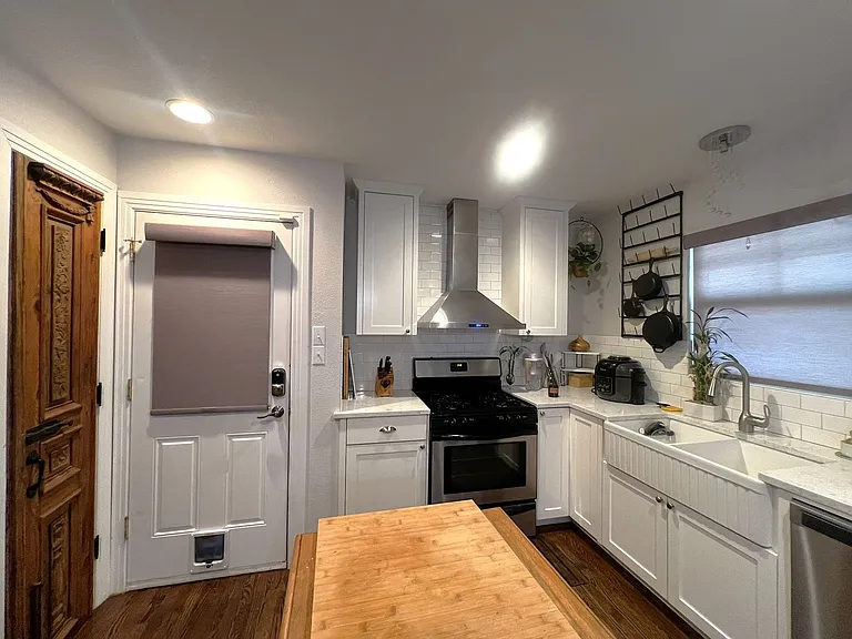 1311 Aggie Ln #A — Photo 6