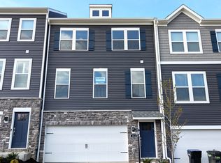 184 Sweetwater Dr, Sewickley, PA 15143