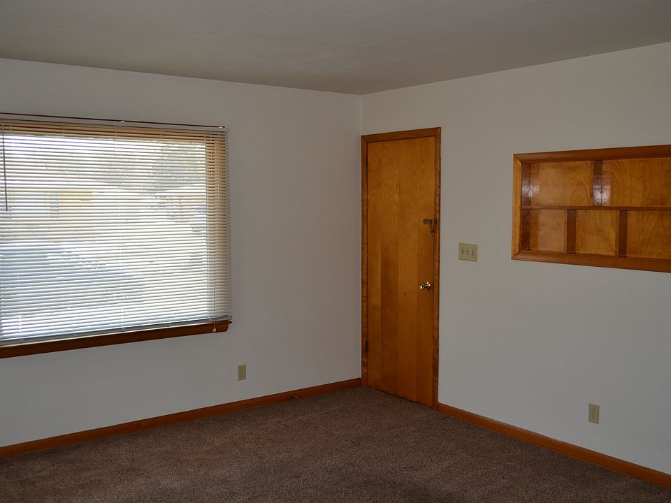 1st image of 3320 Darwood Dr