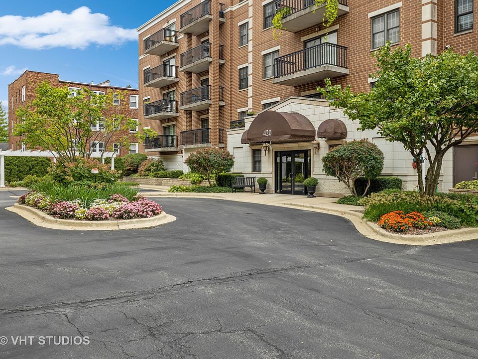 1st image of 420 W Burlington Ave Unit 203