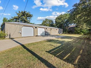 9 Arkansas St, Pottsboro, TX 75076
