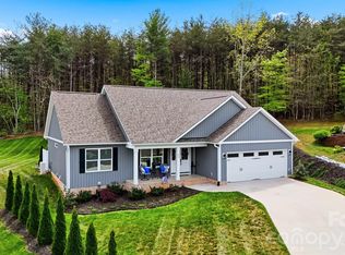 41 Emerson Ct, Taylorsville, NC 28681