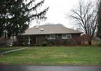 1st image of 17 Ethan Allen Dr