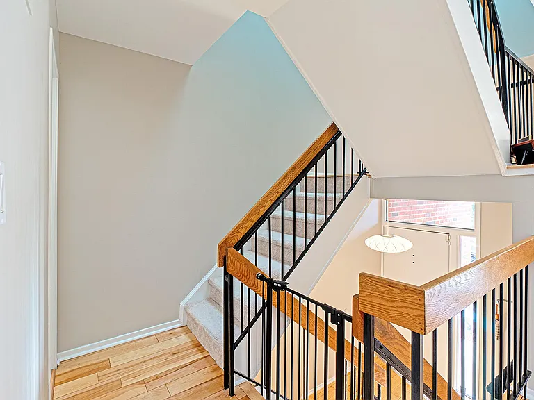 11502 Sunder Ct — Photo 23