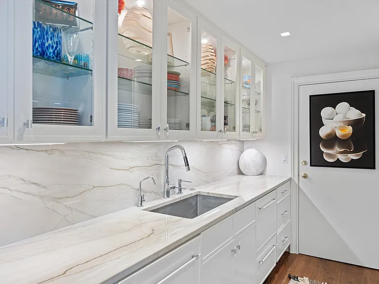 330 Cocoanut Row #5B — Photo 10