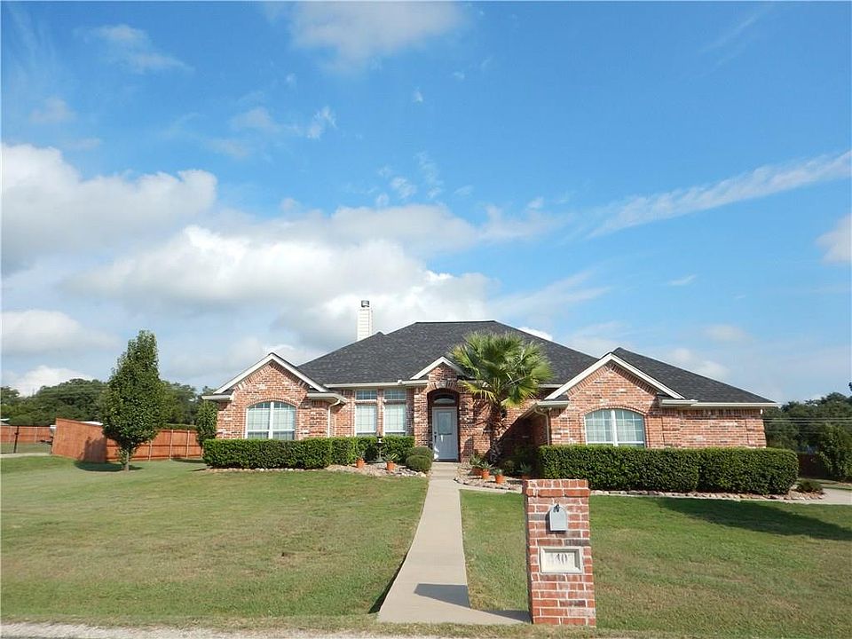1st image of 4402 Shallow Creek Ct