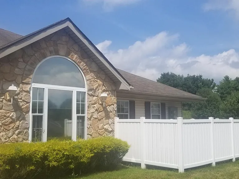 526 Kalchris Ln — Photo 21
