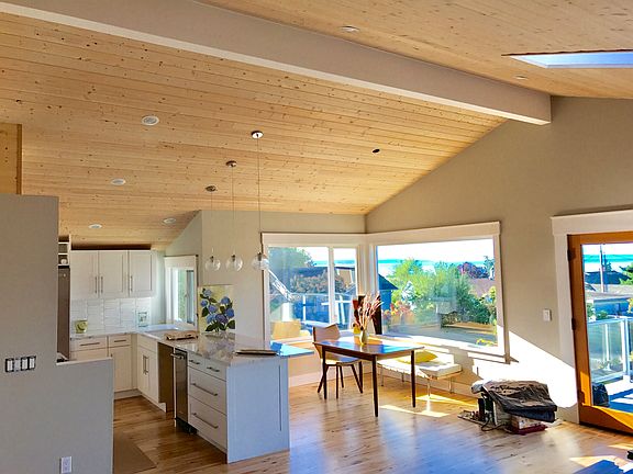 New beautiful hardwood 